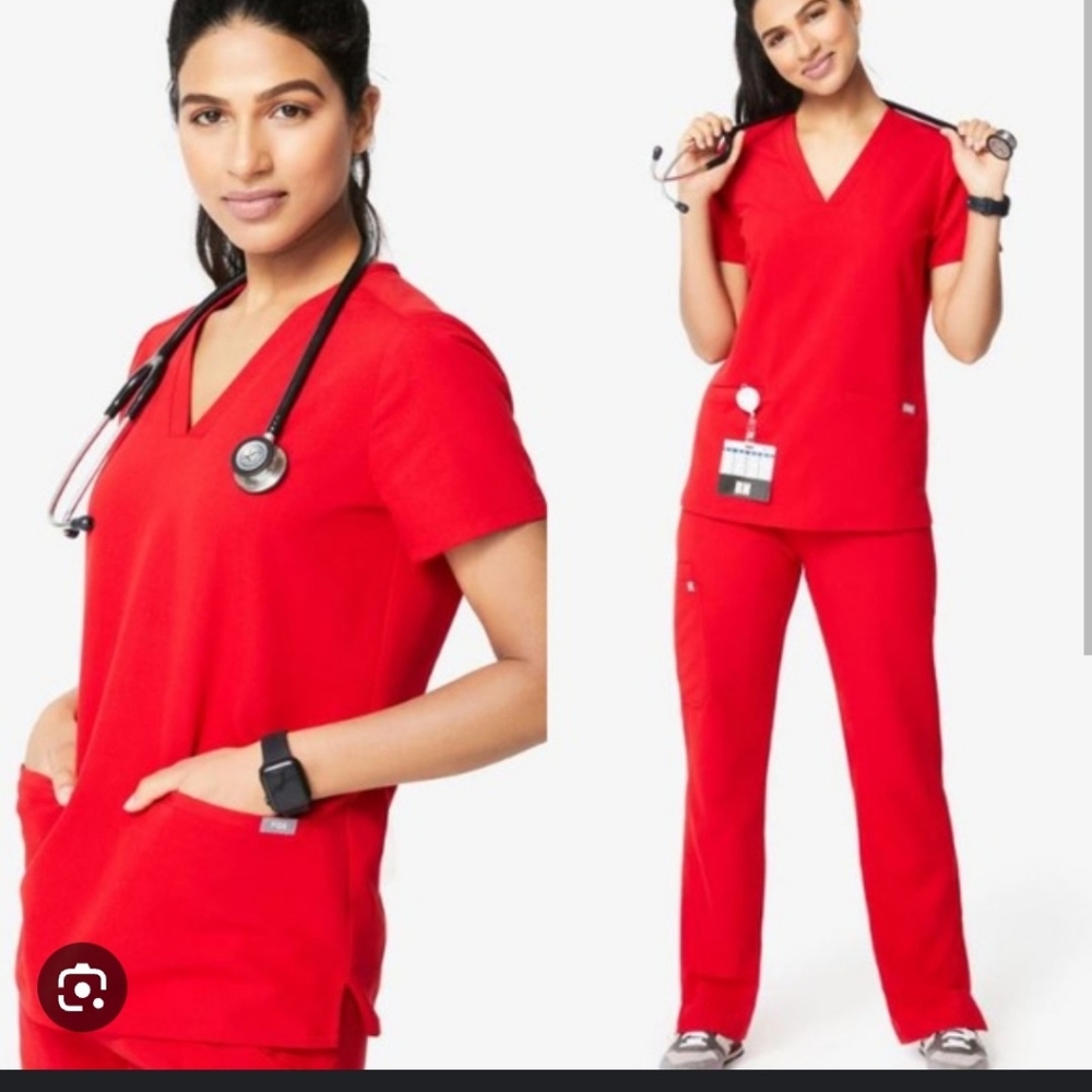 Figs Red Scrub Top NWT Med